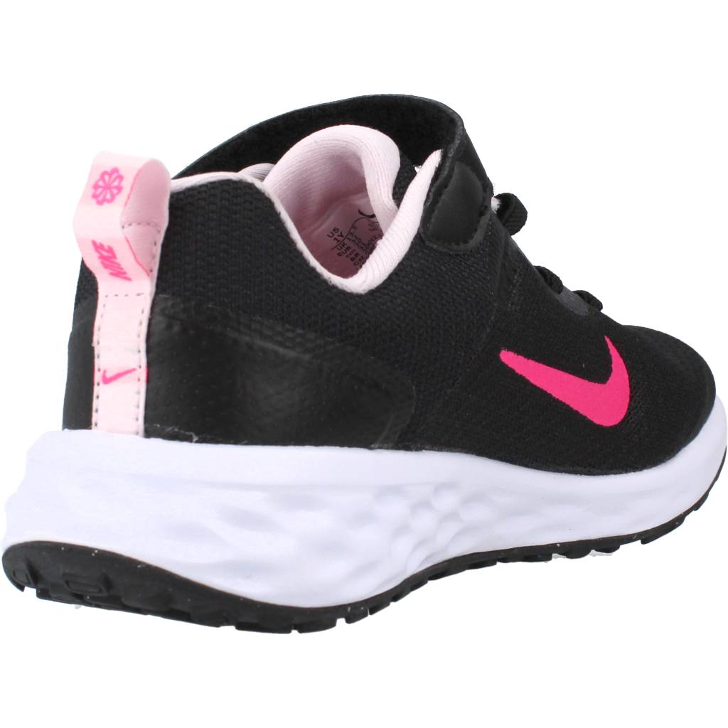 NIKE  REVOLUTION  en color NEGRO  (3)