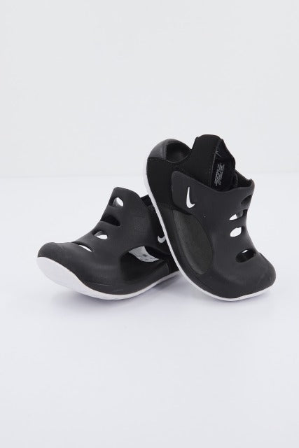 NIKE SUNRAY PROTECT  BABY/T en color NEGRO  (2)