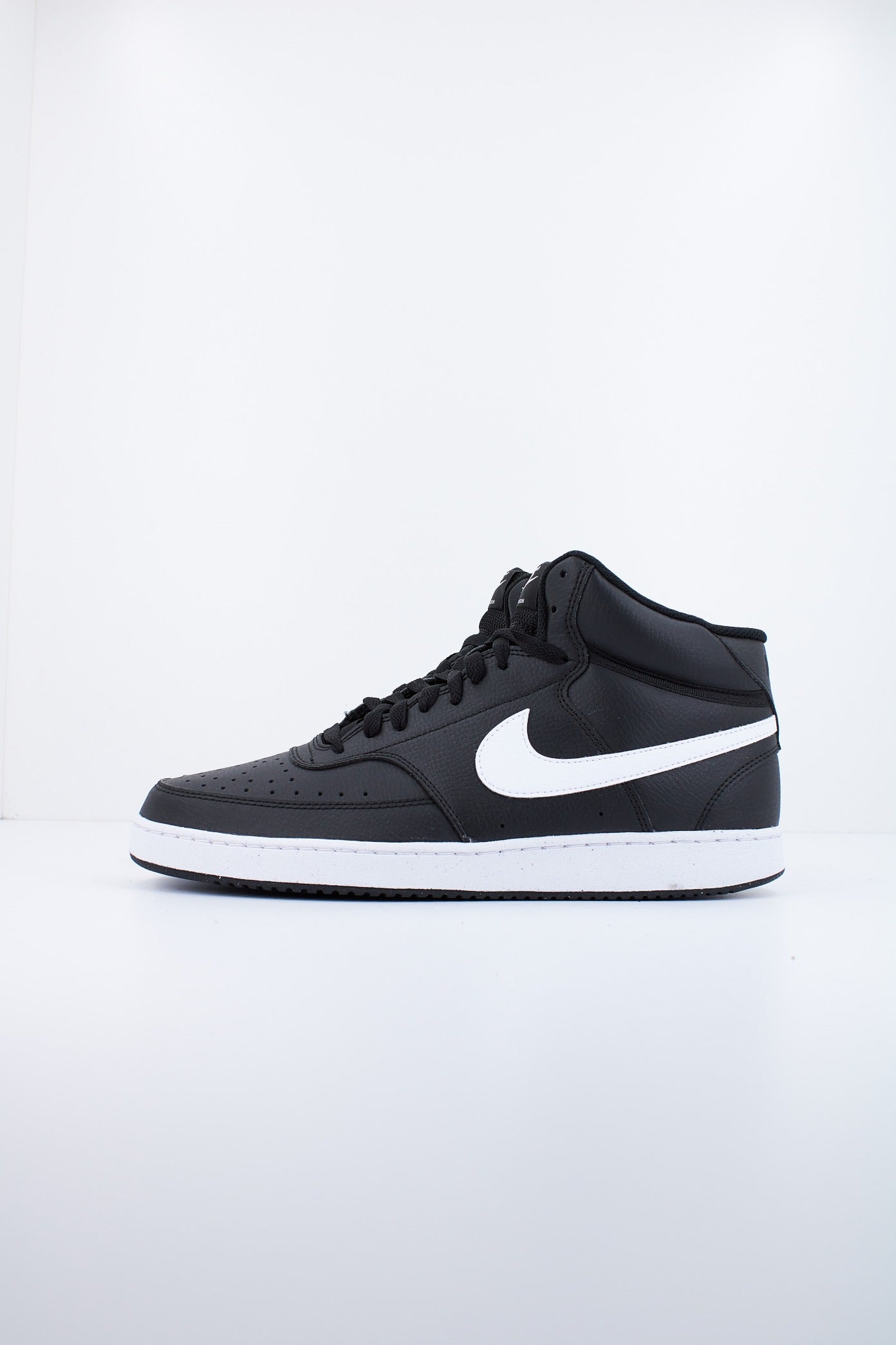 NIKE  COURT VISION MID NN en color NEGRO  (1)