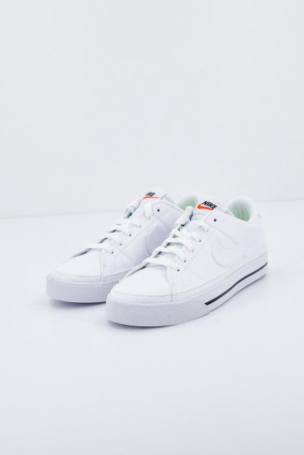 NIKE COURT LEGACY NEXT NATUR en color BLANCO  (1)