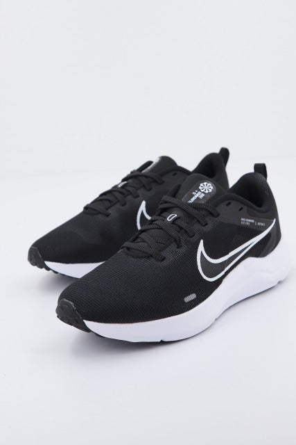 NIKE  DOWNSHIFTER   en color NEGRO  (2)