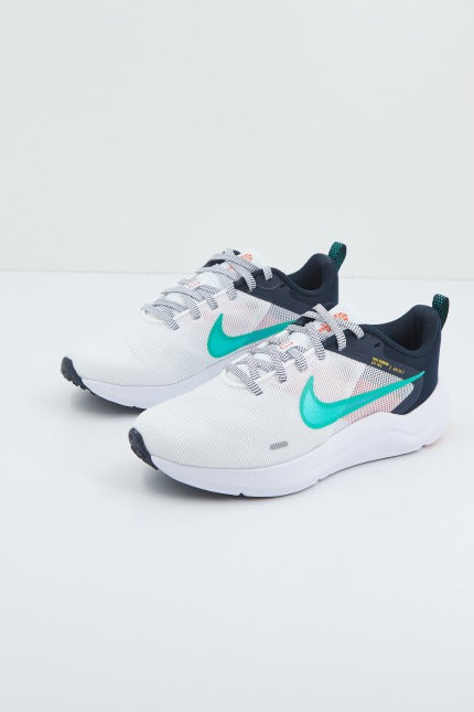 NIKE DOWNSHIFTER  WOMEN'S en color BLANCO  (1)