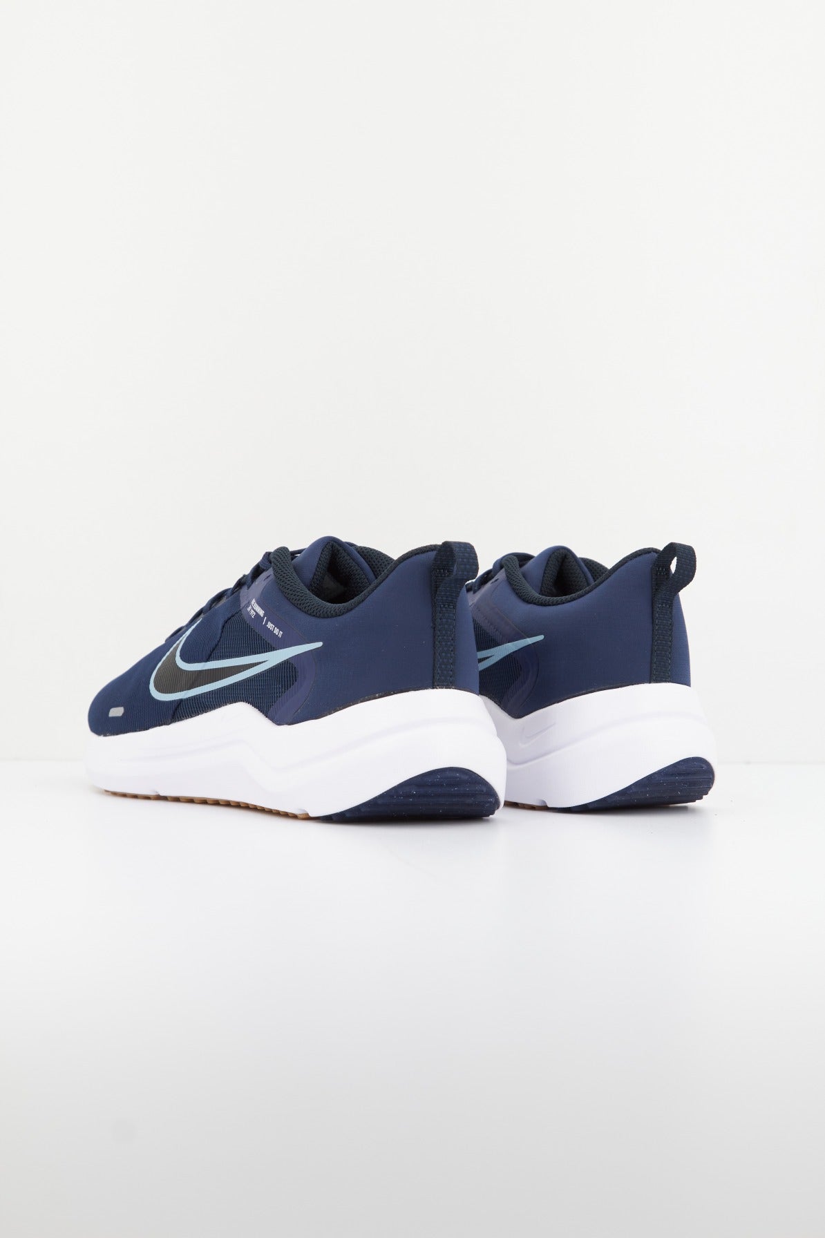 NIKE DOWNSHIFTER  en color AZUL  (3)