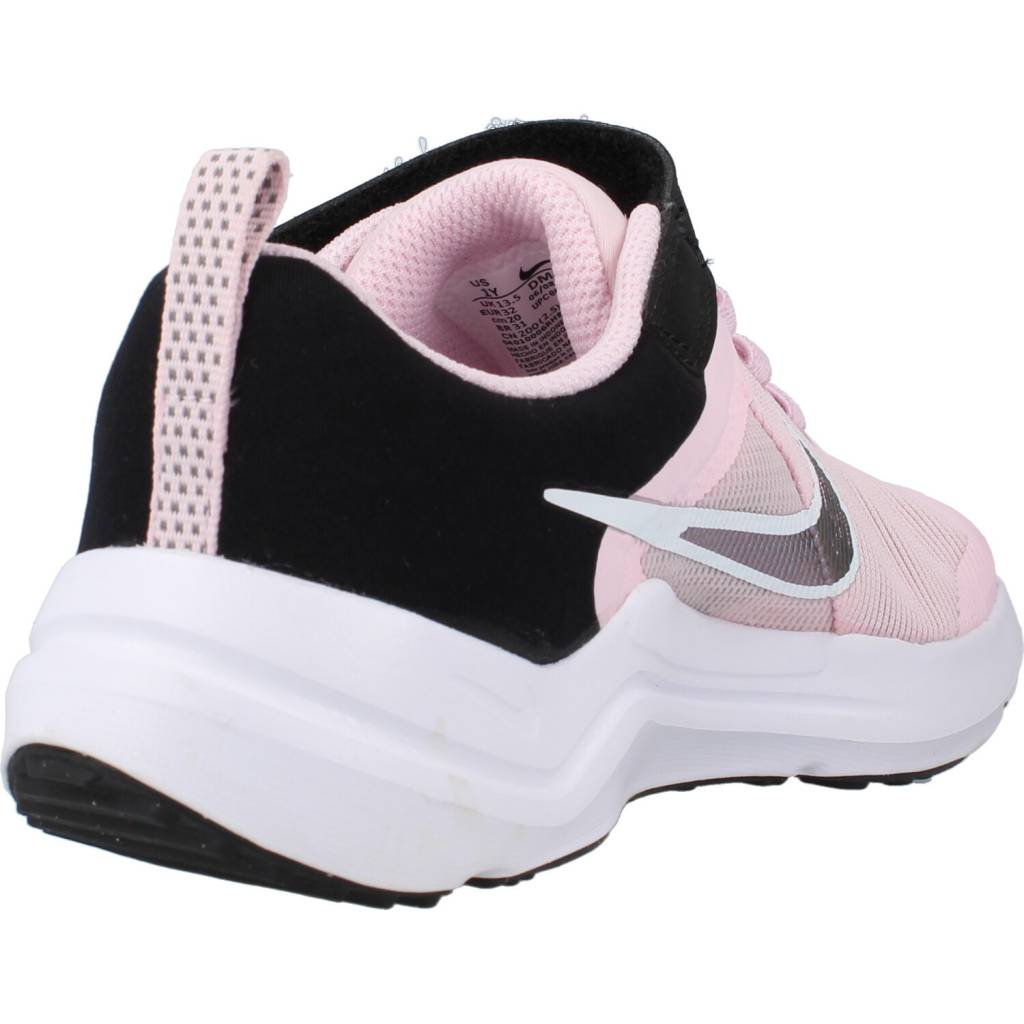 NIKE  DOWNSHIFTER  en color ROSA  (3)