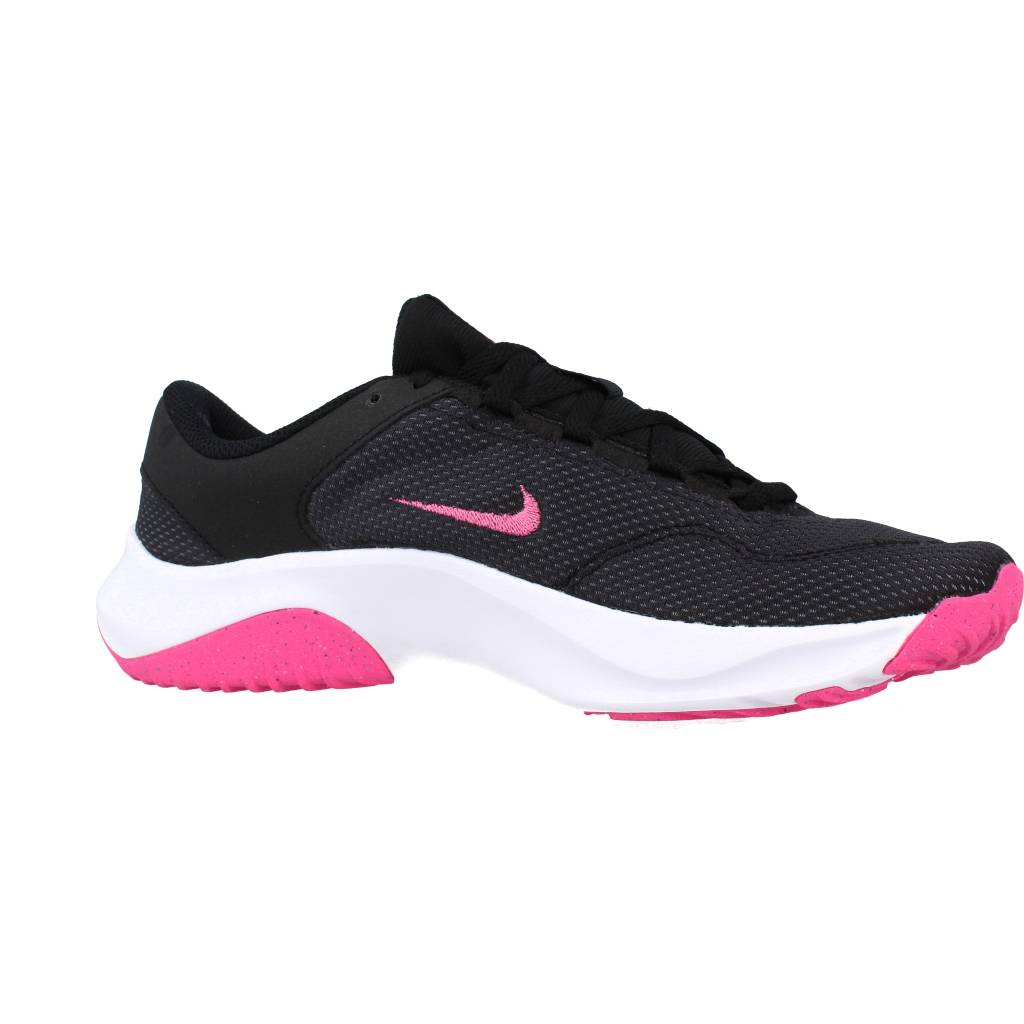 NIKE  LEGEND ESSENTIAL   en color NEGRO  (5)