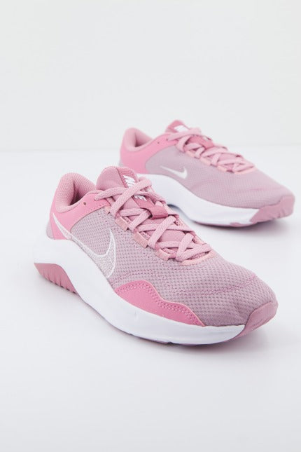 NIKE LEGEND ESSENTIAL  WOME en color ROSA  (2)