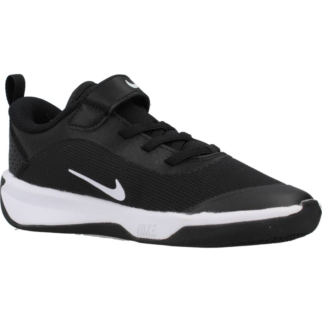 NIKE OMNI LITTLE KIDS' SHOES en color NEGRO  (5)