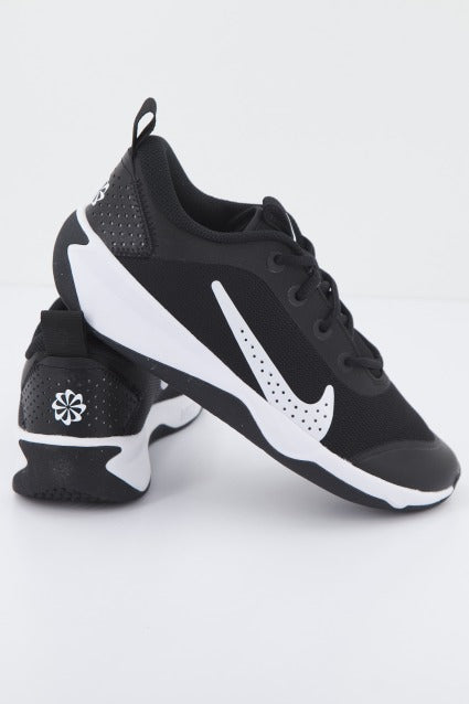 NIKE OMNI BIG KIDS' ROAD RUN en color NEGRO  (2)