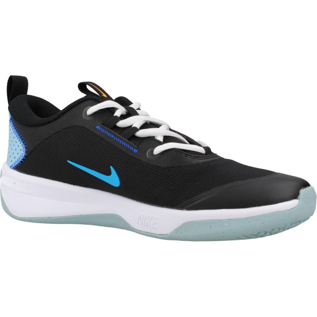 NIKE OMNI BIG KIDS' ROAD RUN en color NEGRO  (5)