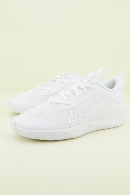 NIKE OMNI BIG KIDS' ROAD RUN en color BLANCO  (1)