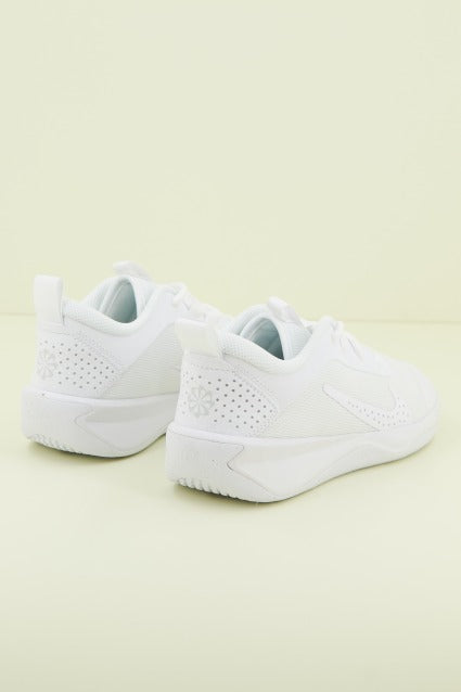 NIKE OMNI BIG KIDS' ROAD RUN en color BLANCO  (2)