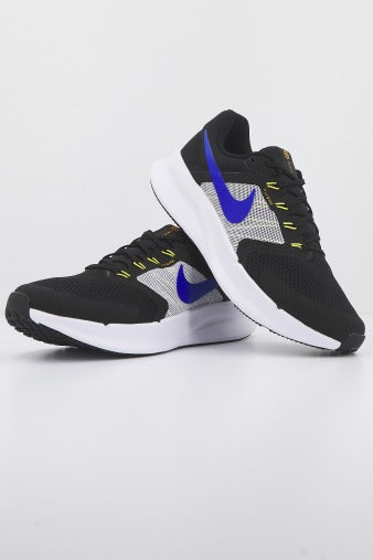 NIKE RUN SWIFT  MEN'S ROAD en color NEGRO  (1)