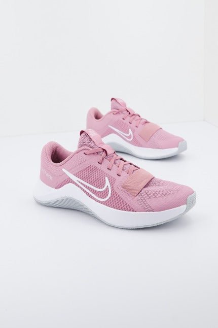 NIKE  MC TRAINER  C/O en color ROSA  (2)