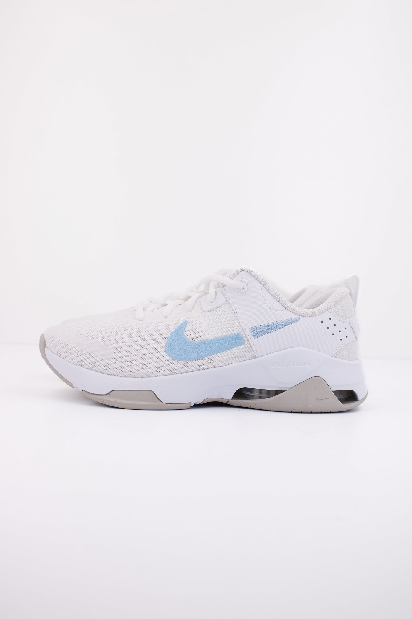 NIKE ZOOM BELLA en color BLANCO  (1)