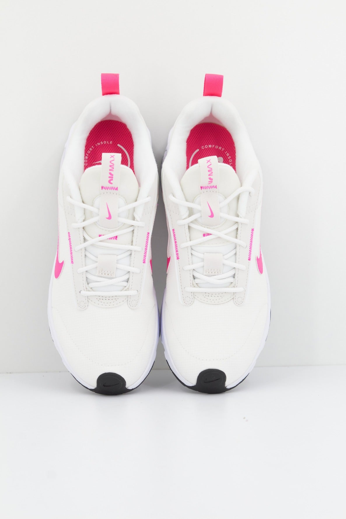 NIKE AIR MAX INTRLK LITE en color BLANCO  (2)