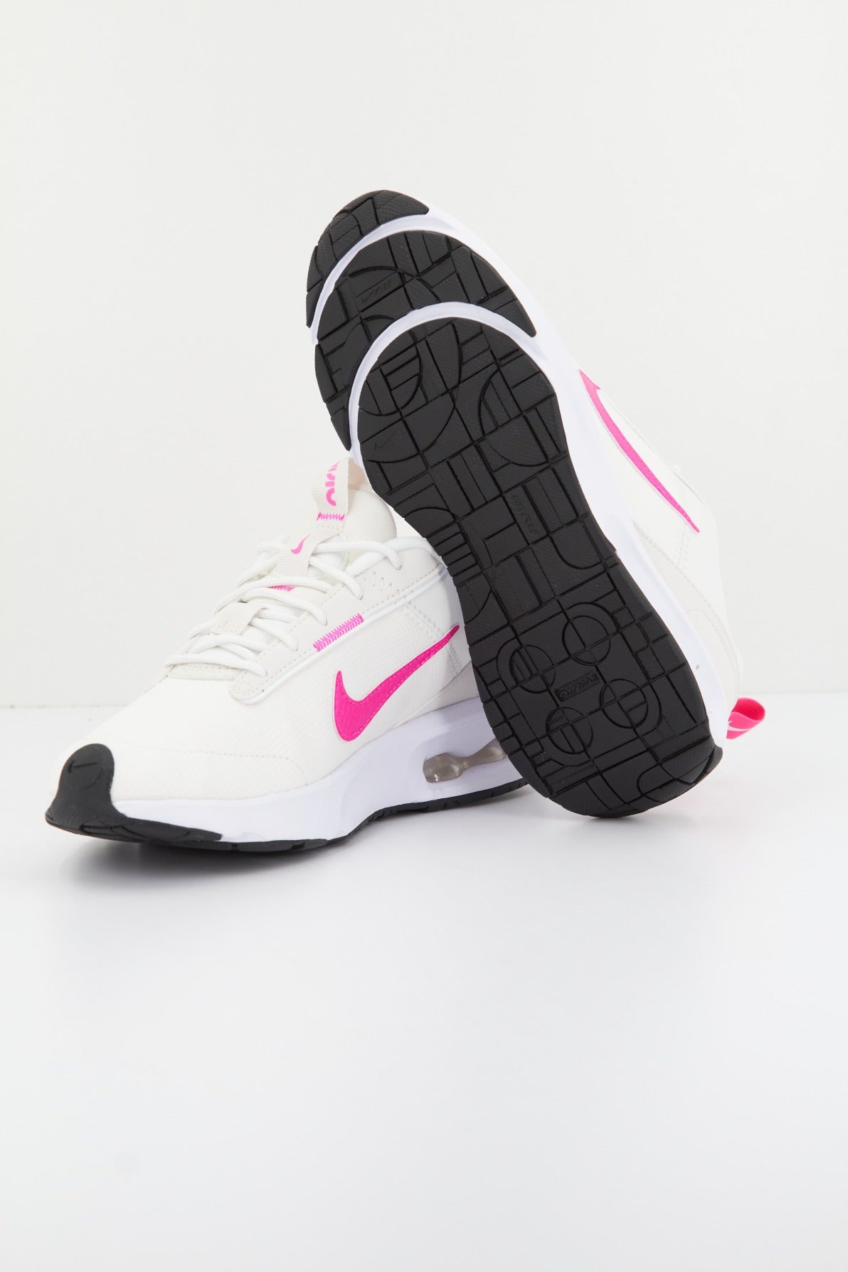 NIKE AIR MAX INTRLK LITE en color BLANCO  (4)