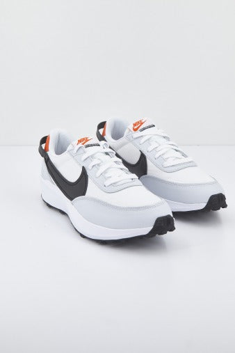 NIKE WAFFLE DEBUT en color BLANCO  (1)