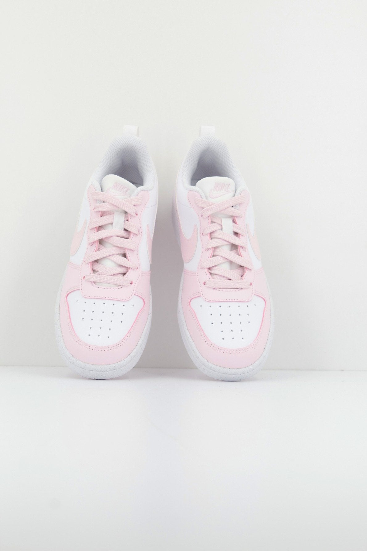 NIKE COURT BOROUGH LOW RECRAFT GS en color ROSA  (2)