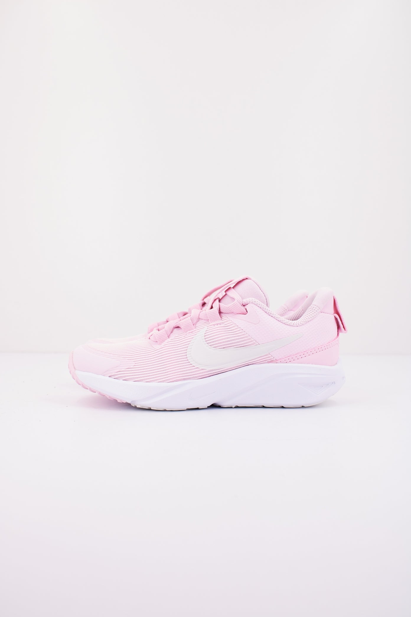 NIKE STAR RUNNER  en color ROSA  (1)