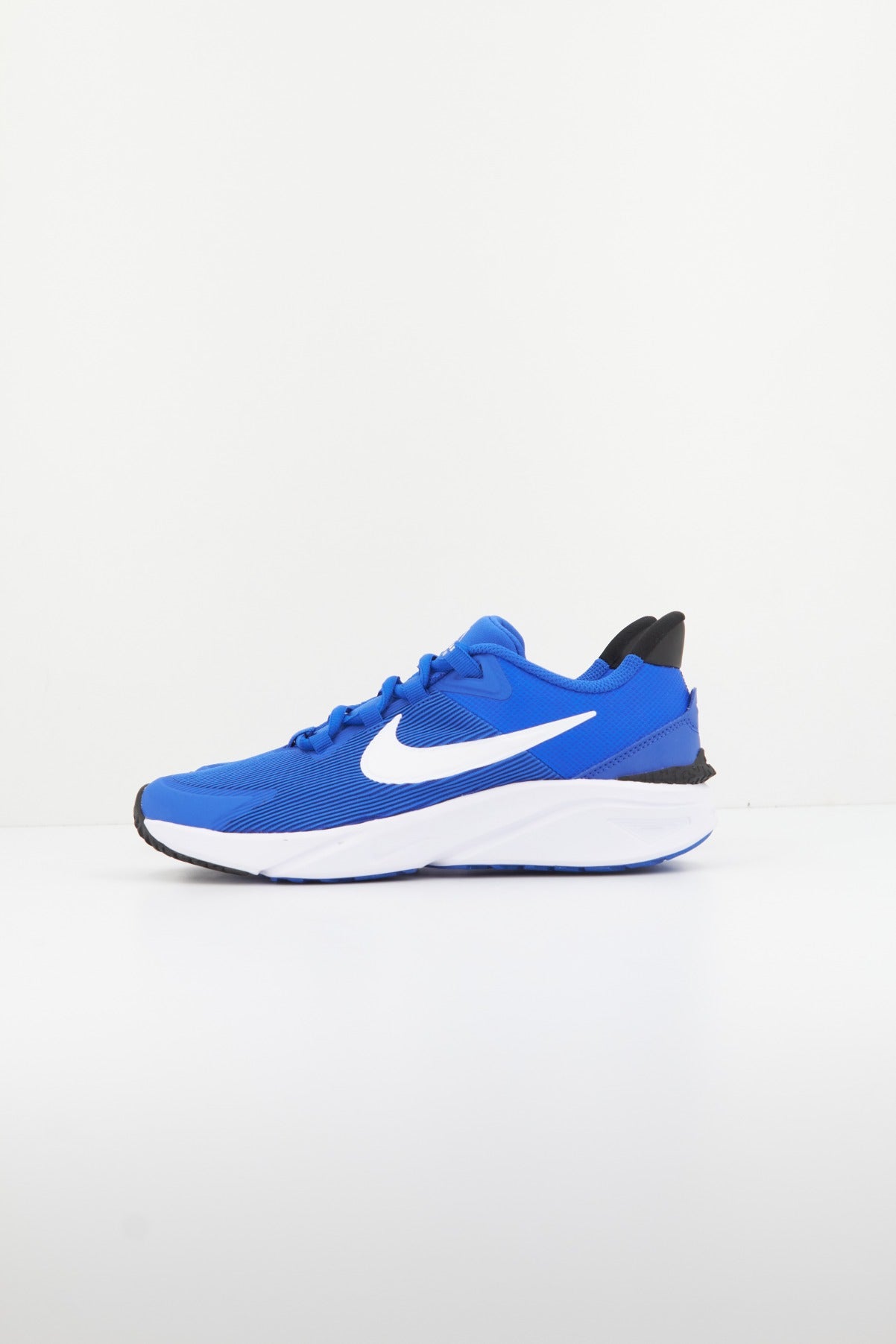 NIKE STAR RUNNER  en color AZUL  (1)