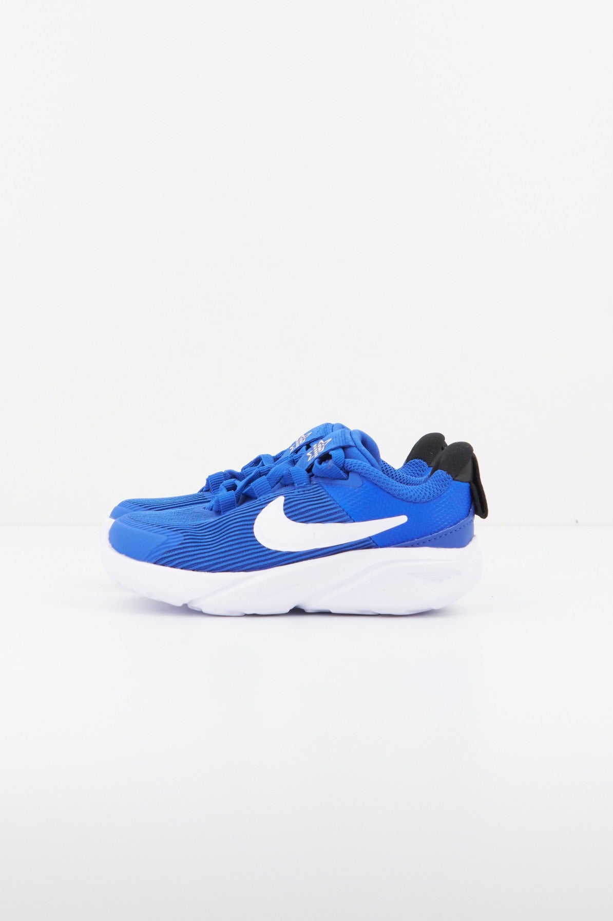 NIKE STAR RUNNER  en color AZUL  (1)