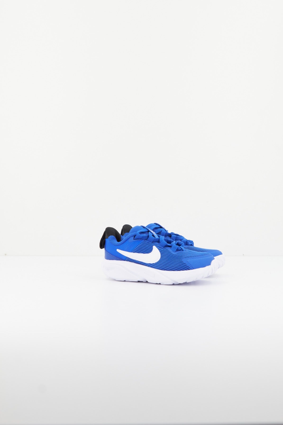 NIKE STAR RUNNER  en color AZUL  (2)