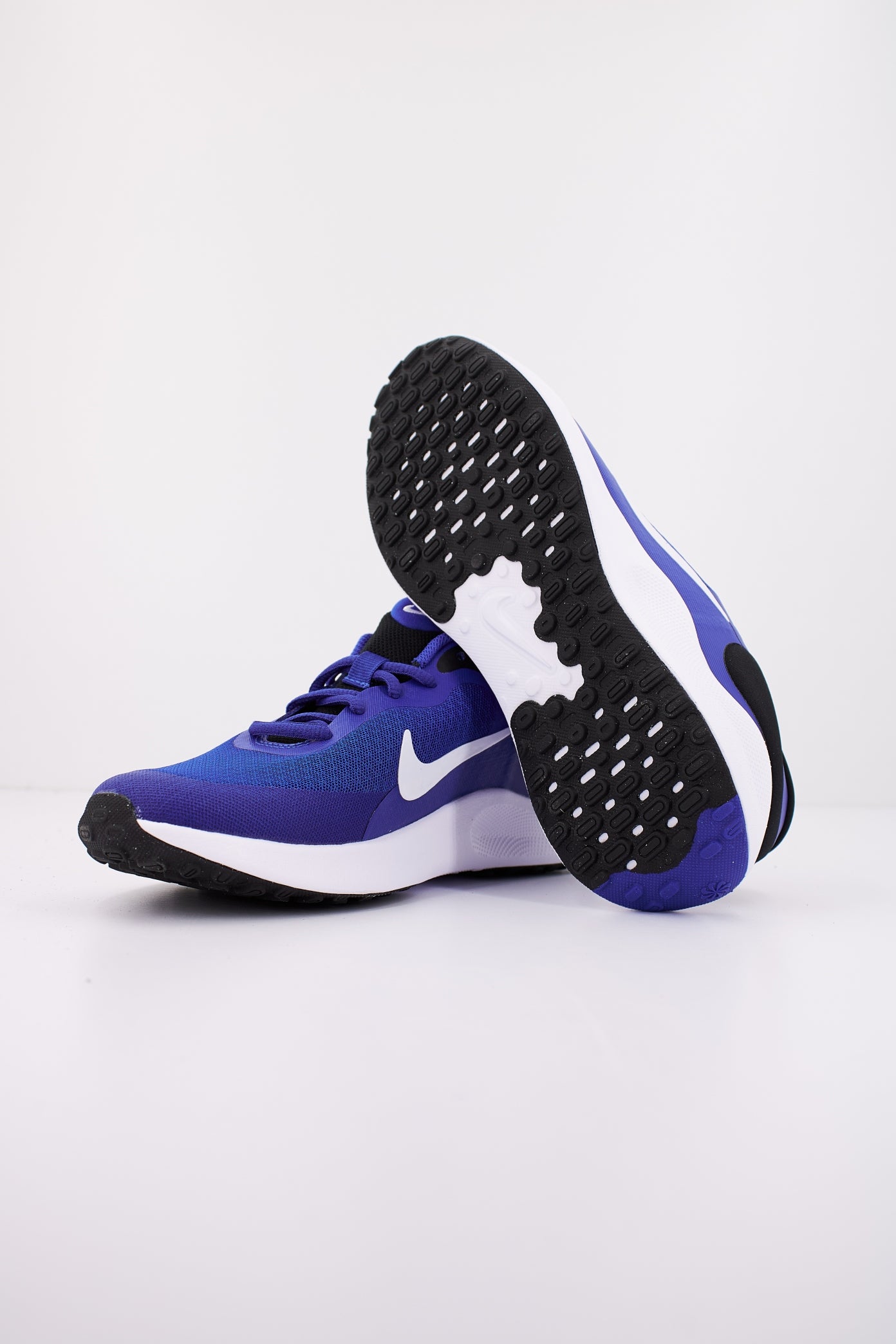 NIKE REVOLUTION  en color AZUL  (4)