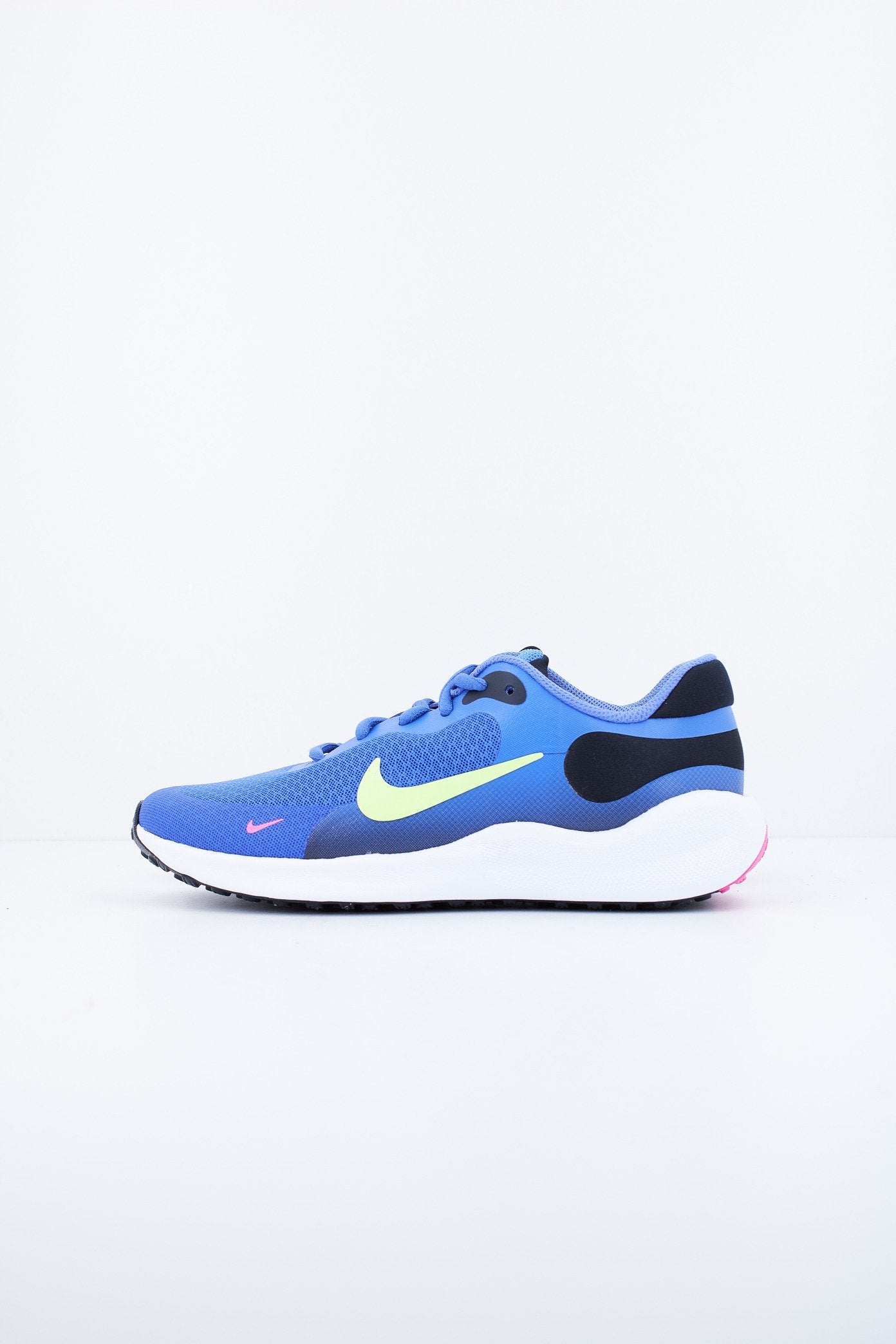 NIKE REVOLUTION  en color AZUL  (1)