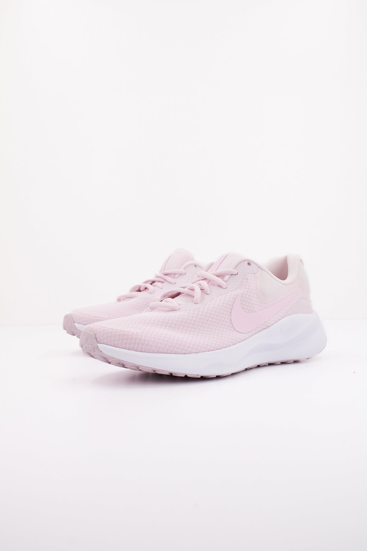 NIKE REVOLUTION  en color ROSA  (2)