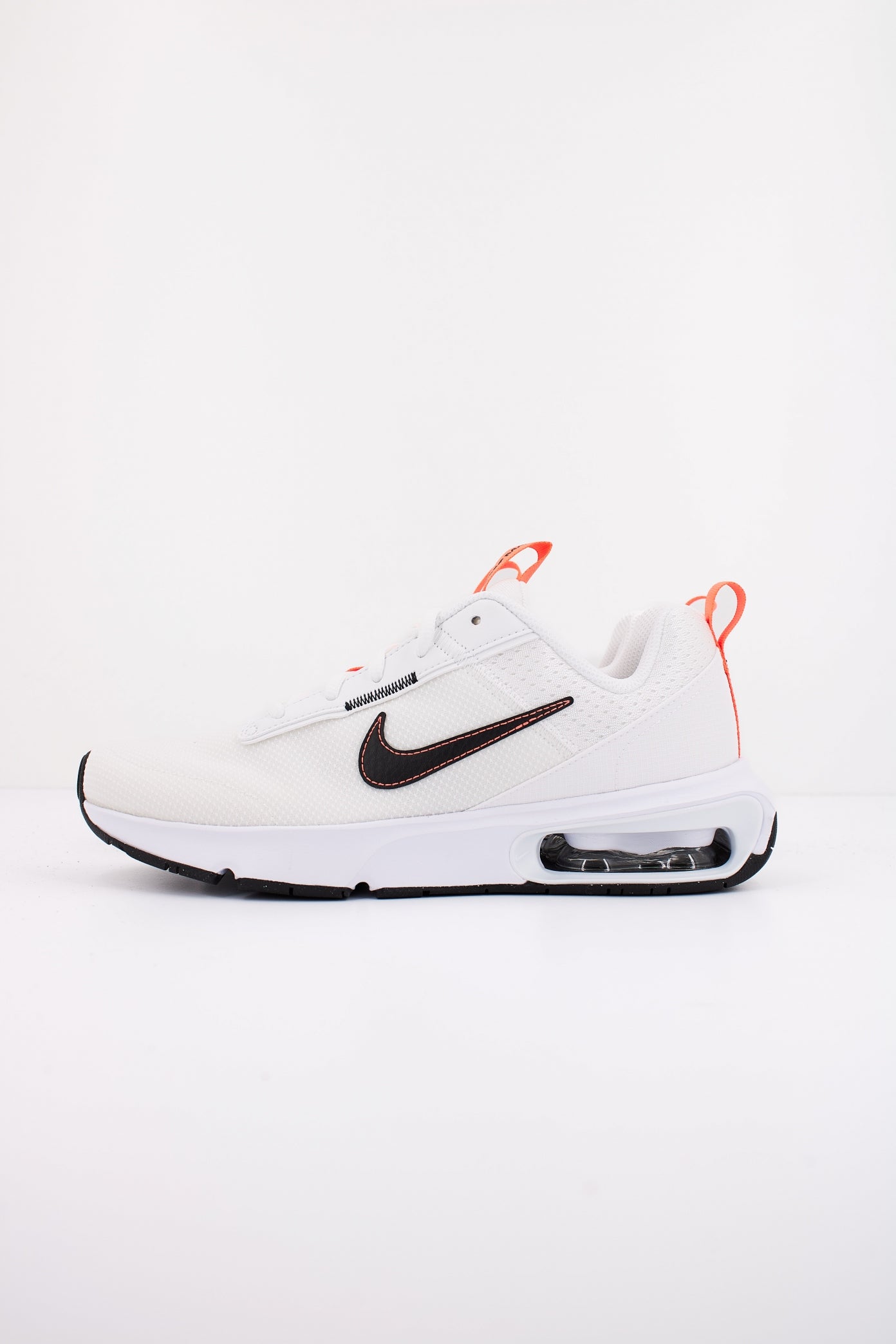 NIKE MAX INTRLK  BIG K en color BLANCO  (1)