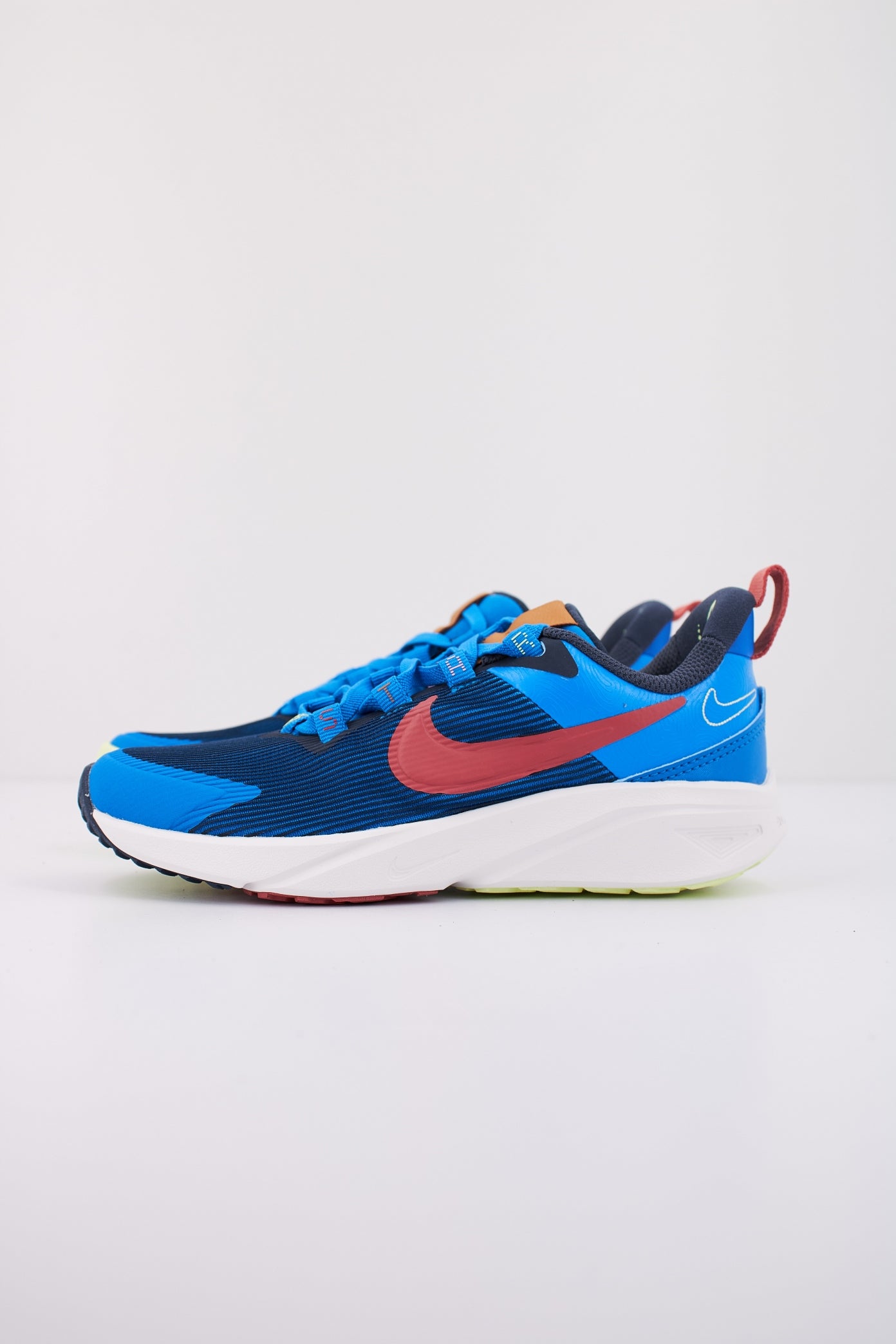 NIKE STAR RUNNER  en color AZUL  (1)