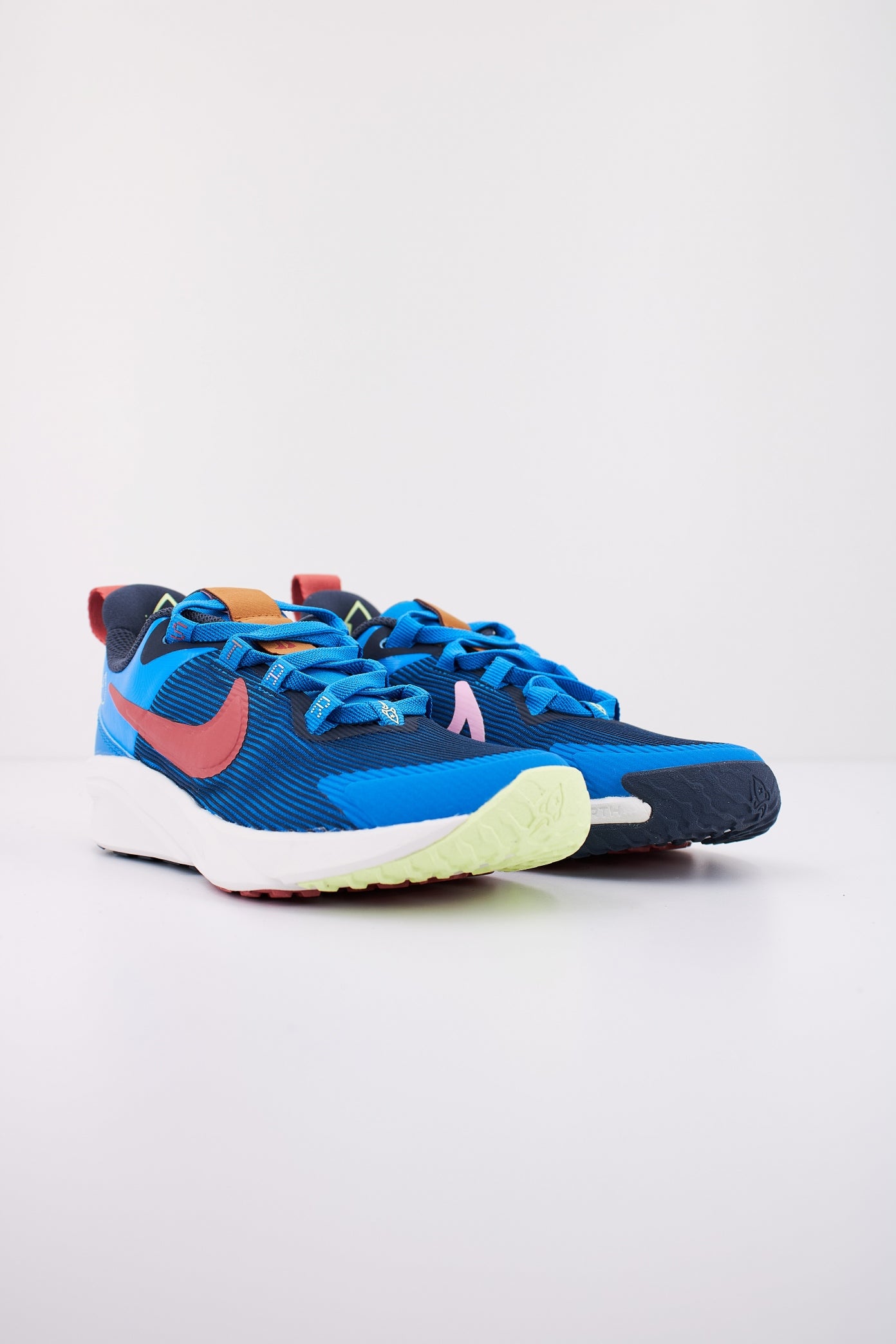 NIKE STAR RUNNER  en color AZUL  (2)