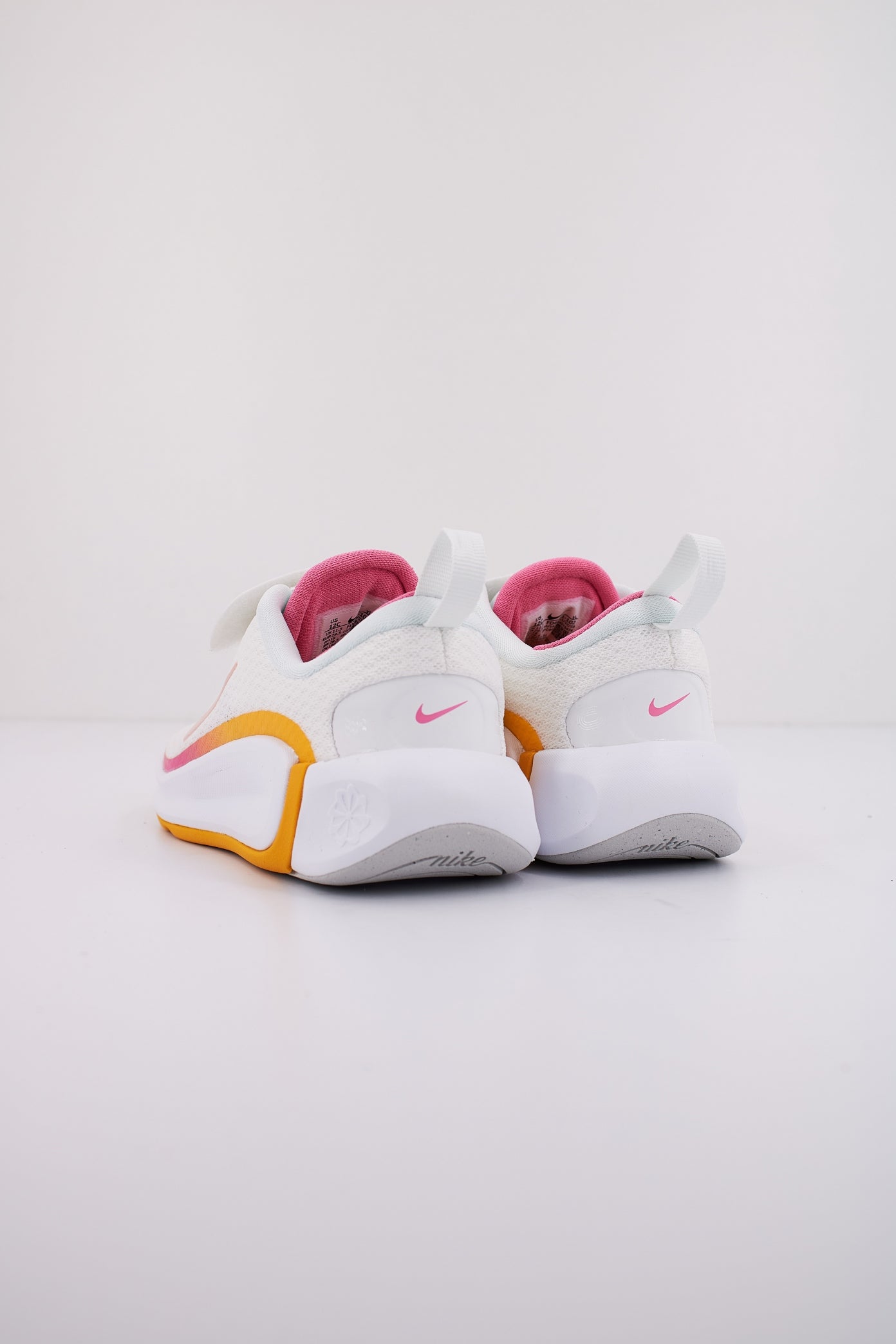 NIKE KIDFINITY en color BLANCO  (4)