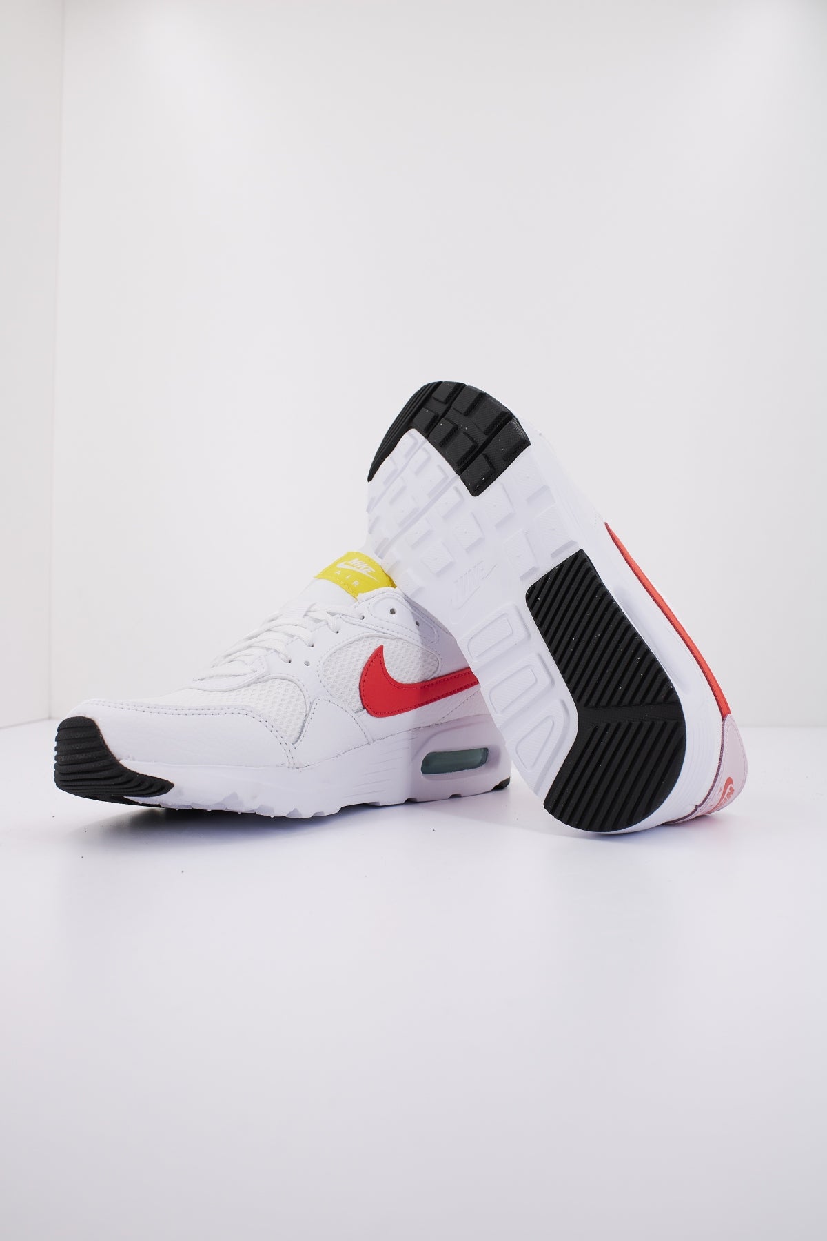 NIKE FZ WMNS  en color BLANCO  (4)