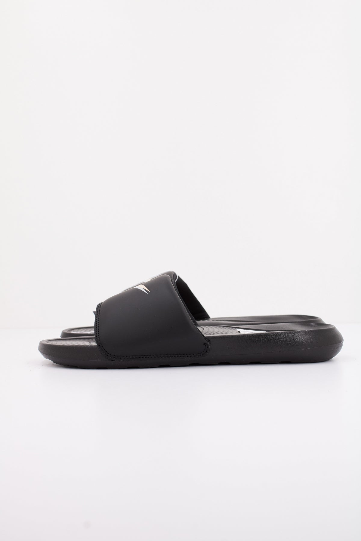 NIKE VICTORY ONE SLIDE SWSH en color NEGRO  (1)