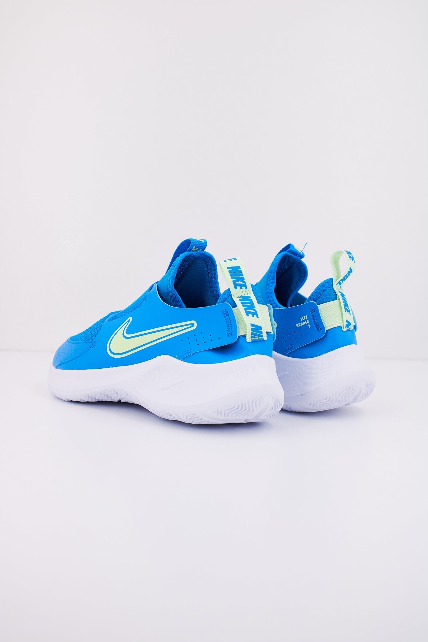 NIKE  en color AZUL  (3)