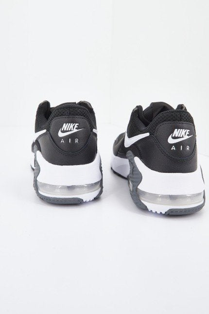 NIKE MAX EXCEE en color NEGRO  (4)