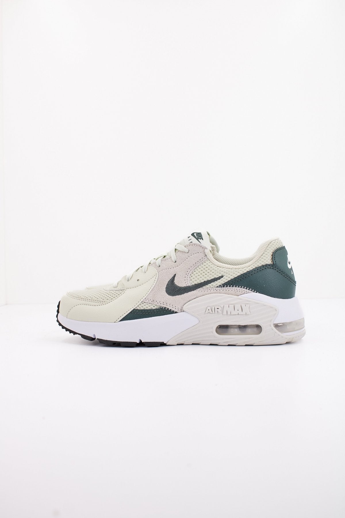 NIKE MAX EXCEEE en color VERDE  (1)