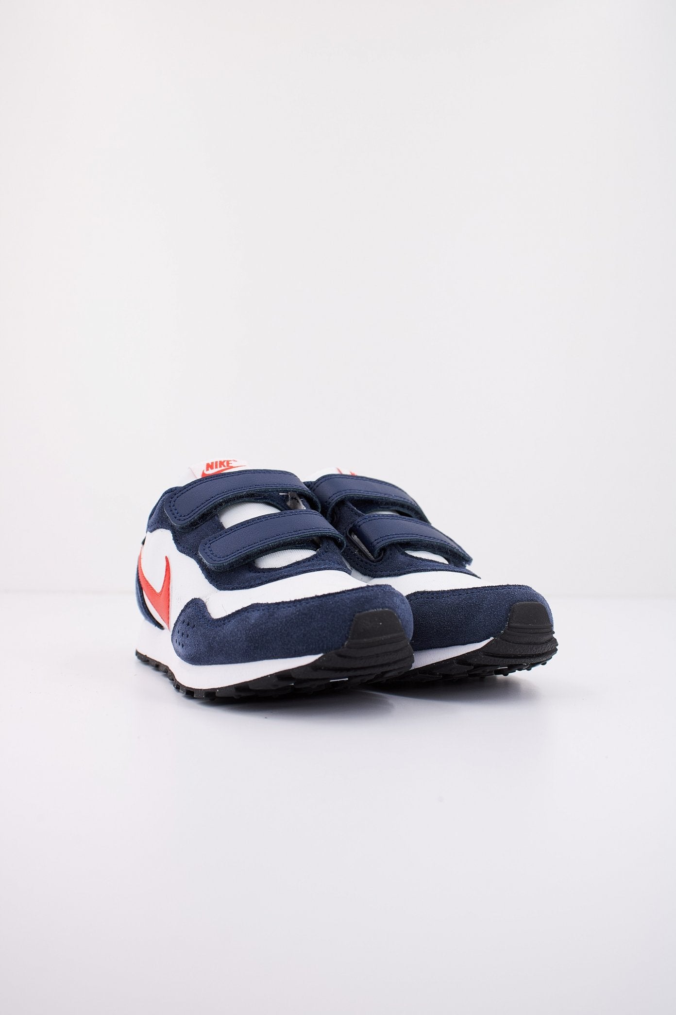 NIKE MD VALIANT LITTLE KIDS' en color AZUL  (2)