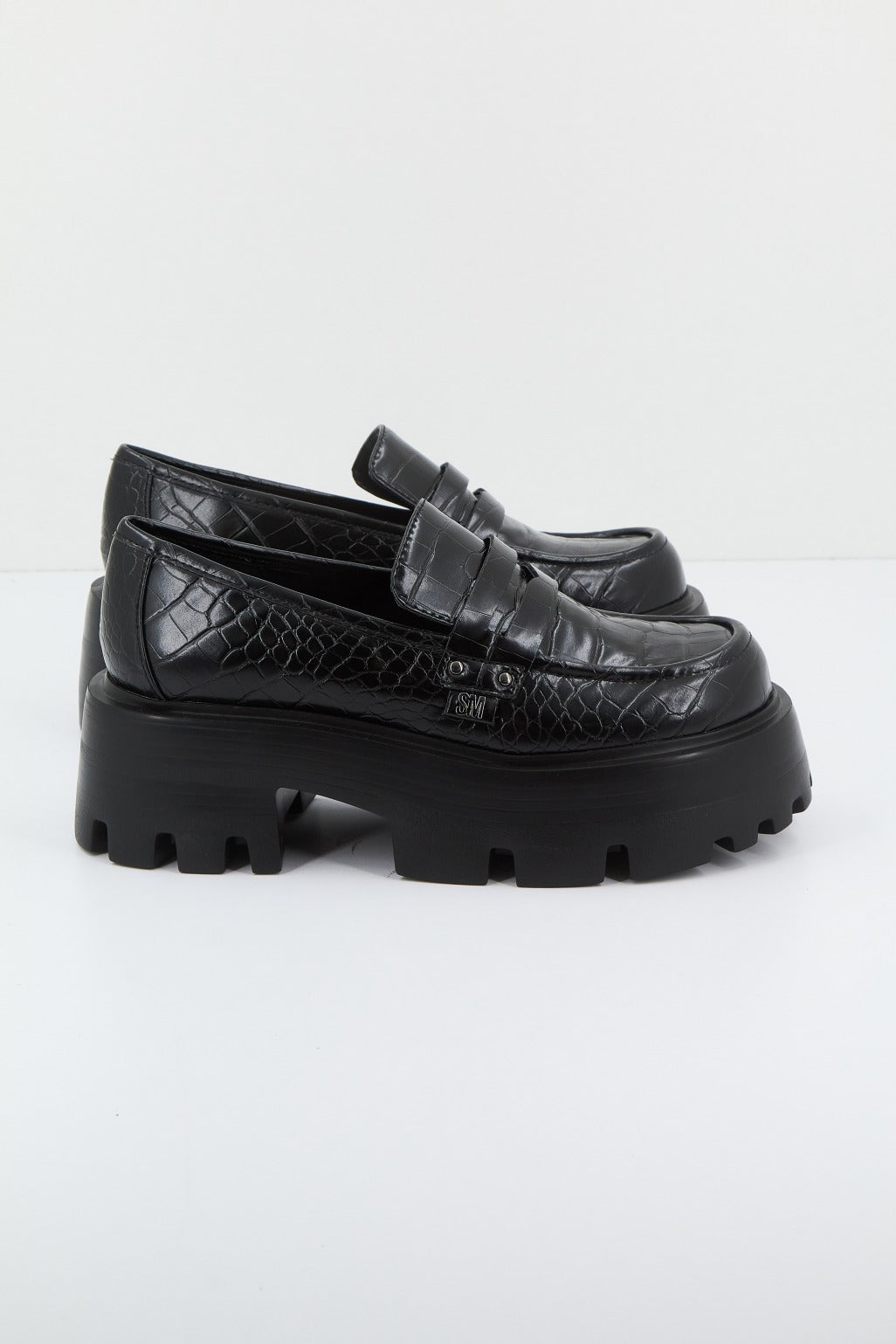 STEVE MADDEN MADLOVE en color NEGRO  (2)