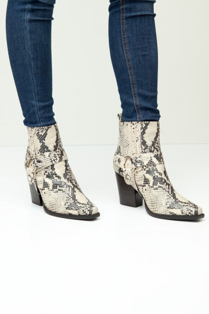 STEVE MADDEN UNO  en color ANIMAL PRINT  (5)