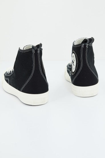 CONVERSE CHUCK TAYLOR ALL STAR HI en color NEGRO  (3)