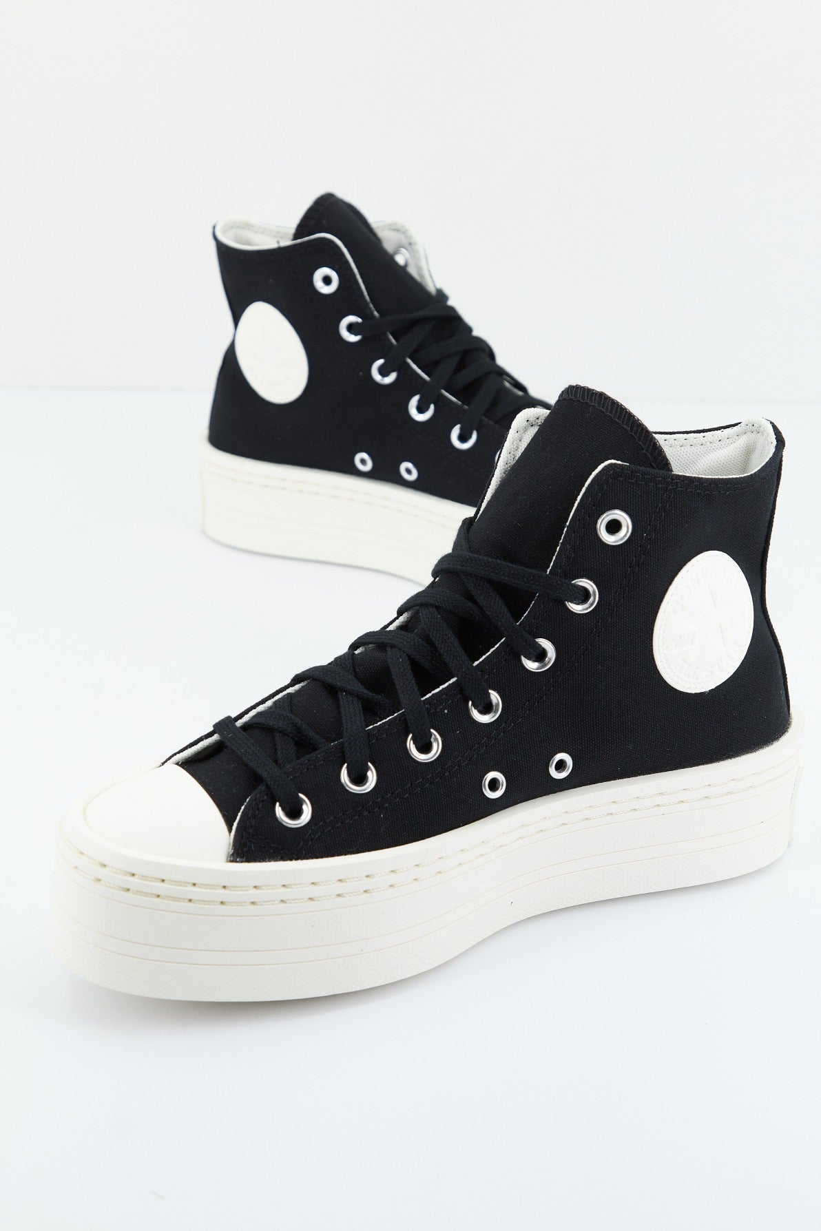 CONVERSE CHUCK TAYLOR ALL STAR MODERNLIFT HI en color NEGRO  (1)