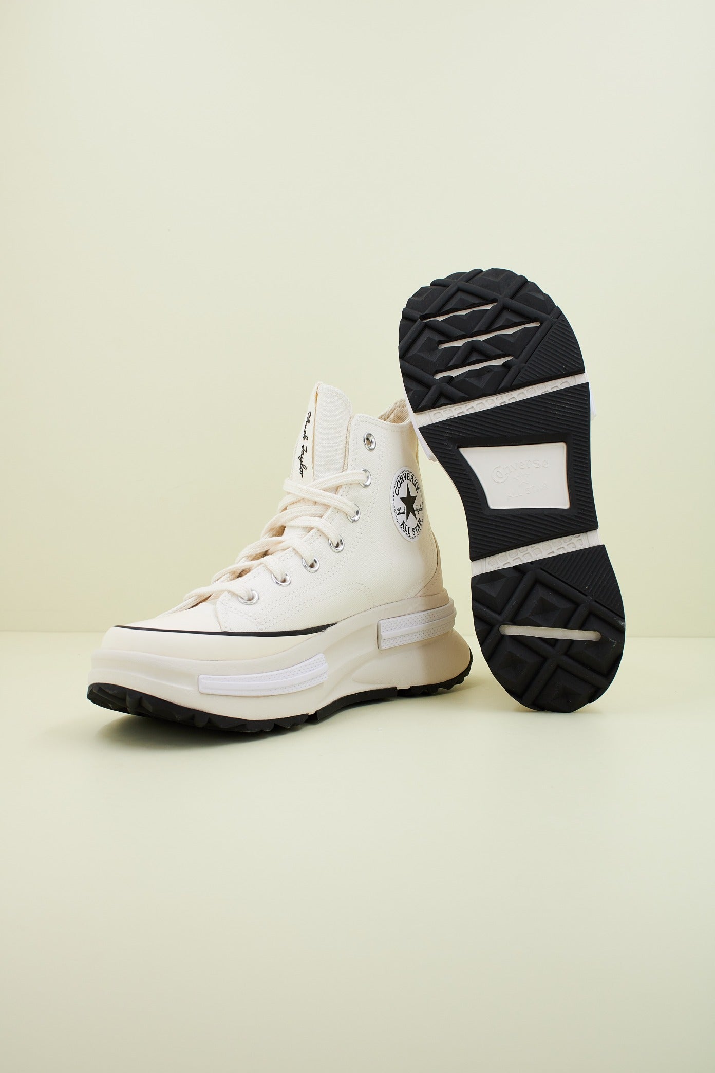 CONVERSE RUN STAR LEGACY CX en color BLANCO  (4)