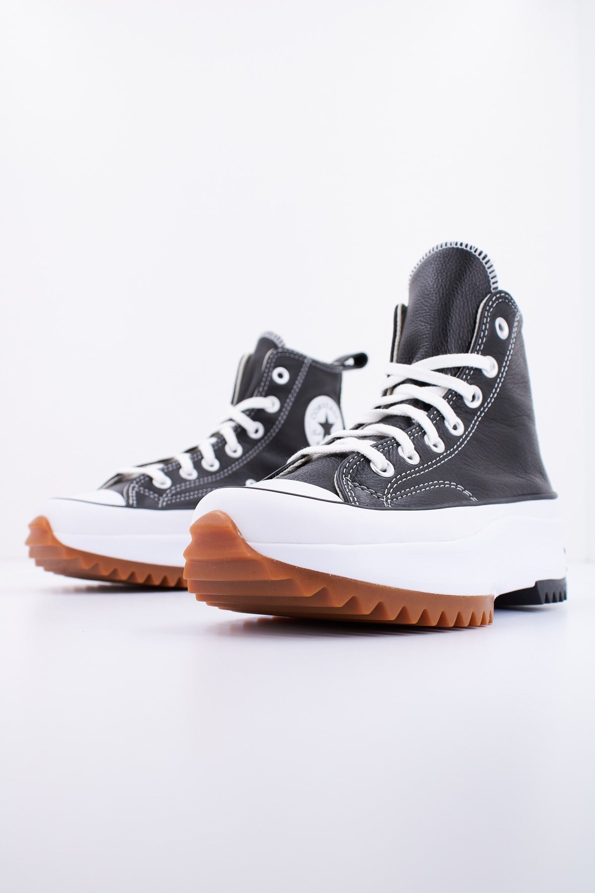 CONVERSE CHUCK TAYLOR ALL STAR RUN STAR HIKE HI en color NEGRO  (2)