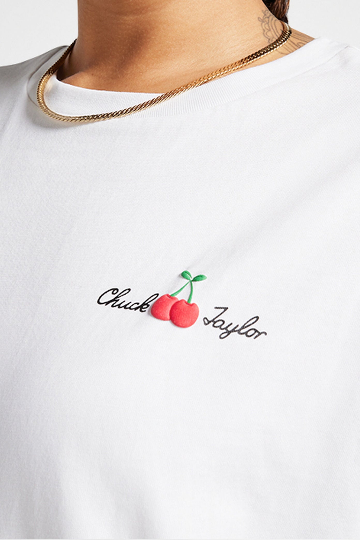 CONVERSE OVERSIZED CHERRY T-SHIRT en color BLANCO  (3)