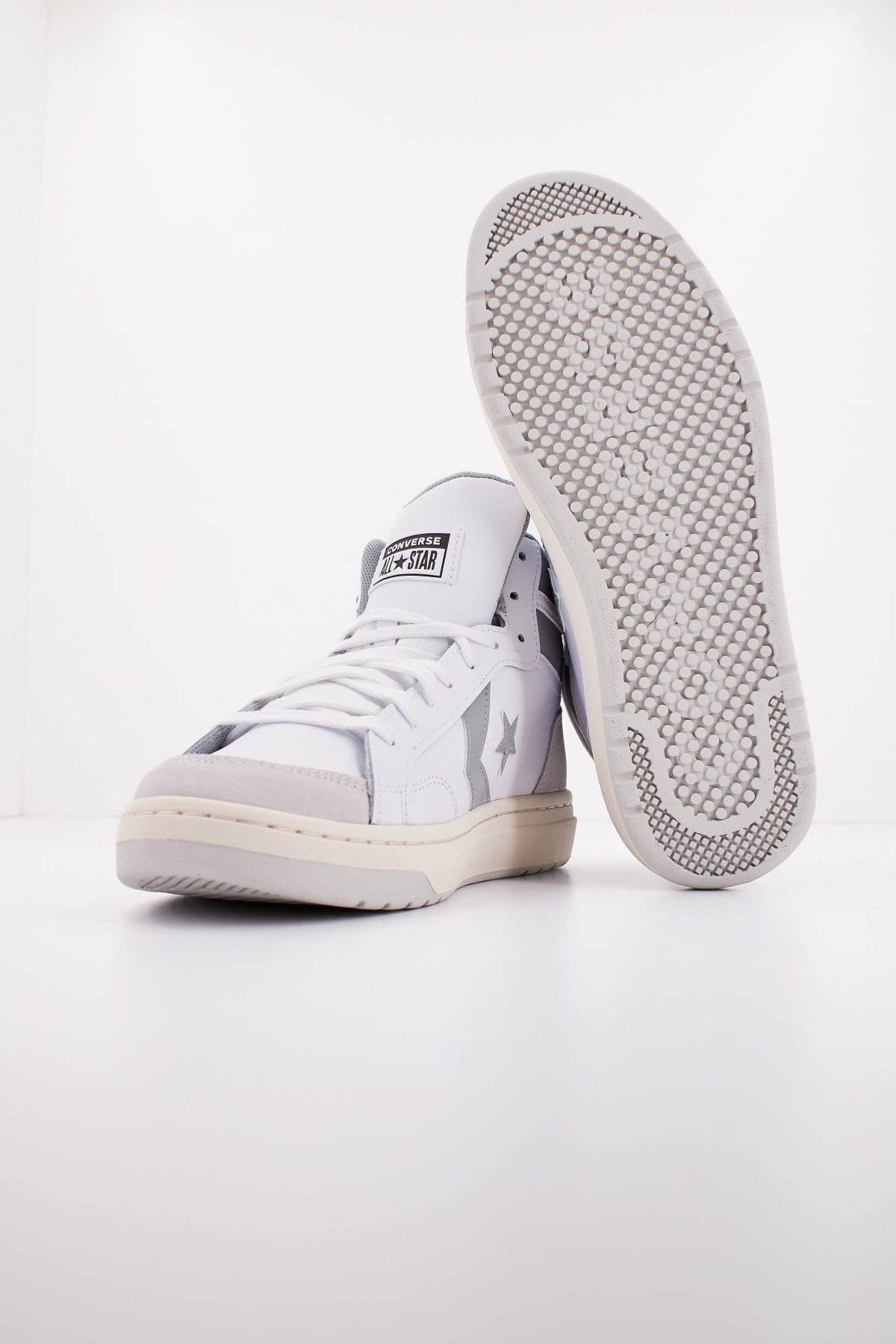 CONVERSE PRO BLAZE CLASSIC en color BLANCO  (4)