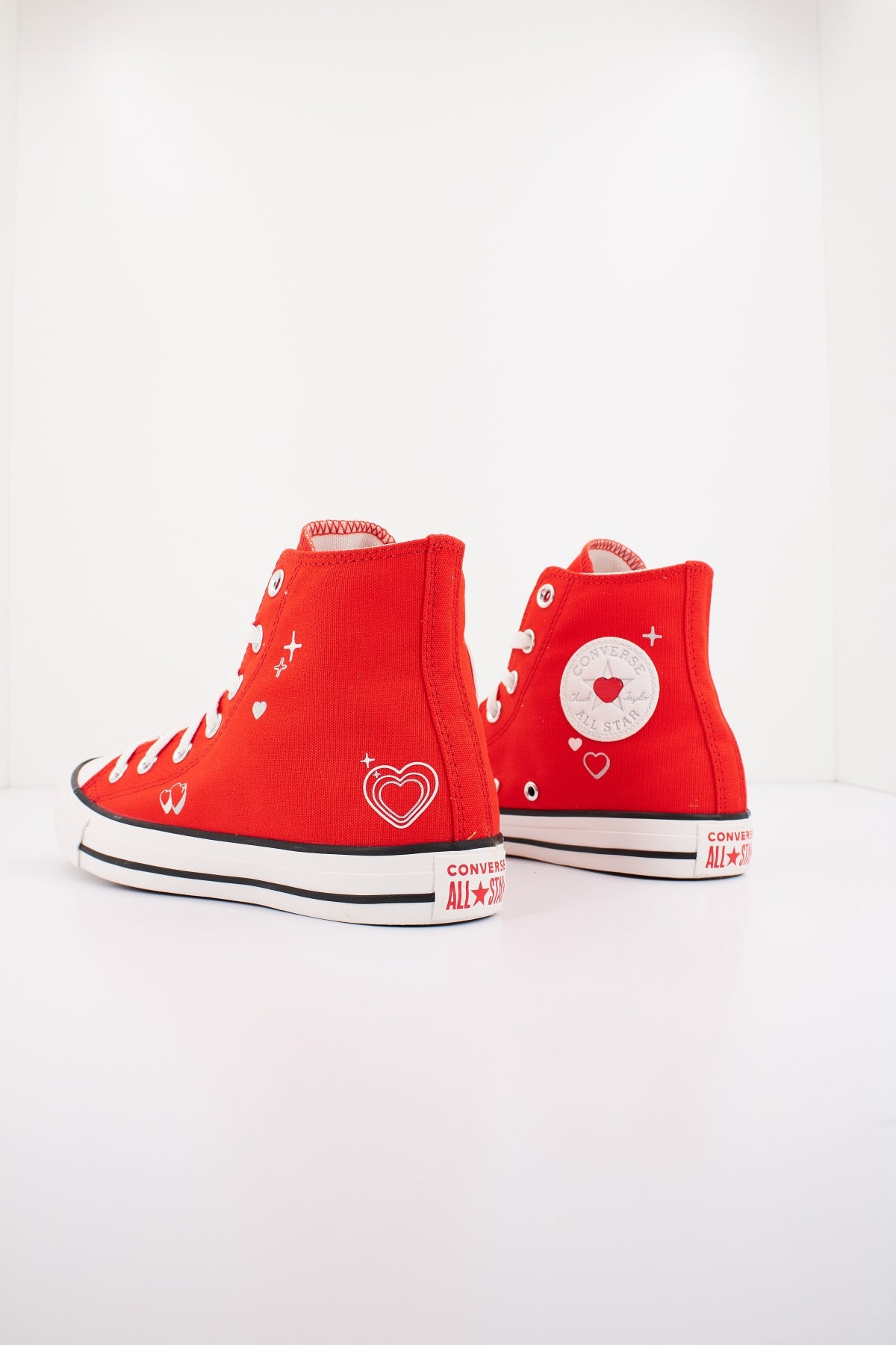 CONVERSE CHUCK TAYLOR ALL STAR YK HEART en color ROJO  (3)