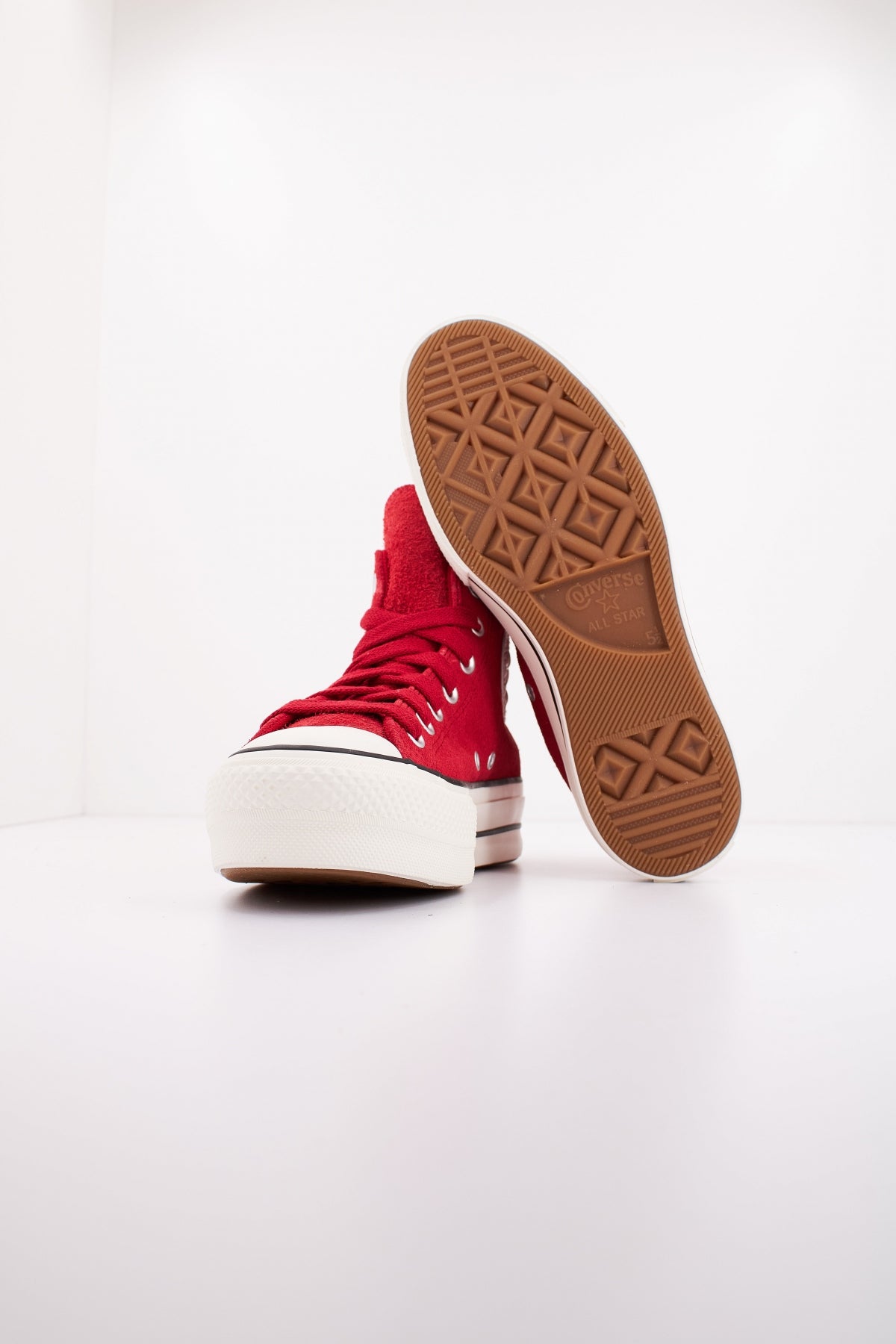 CONVERSE CHUCK TAYLOR ALL STAR LIFT SUEDE en color ROJO  (4)