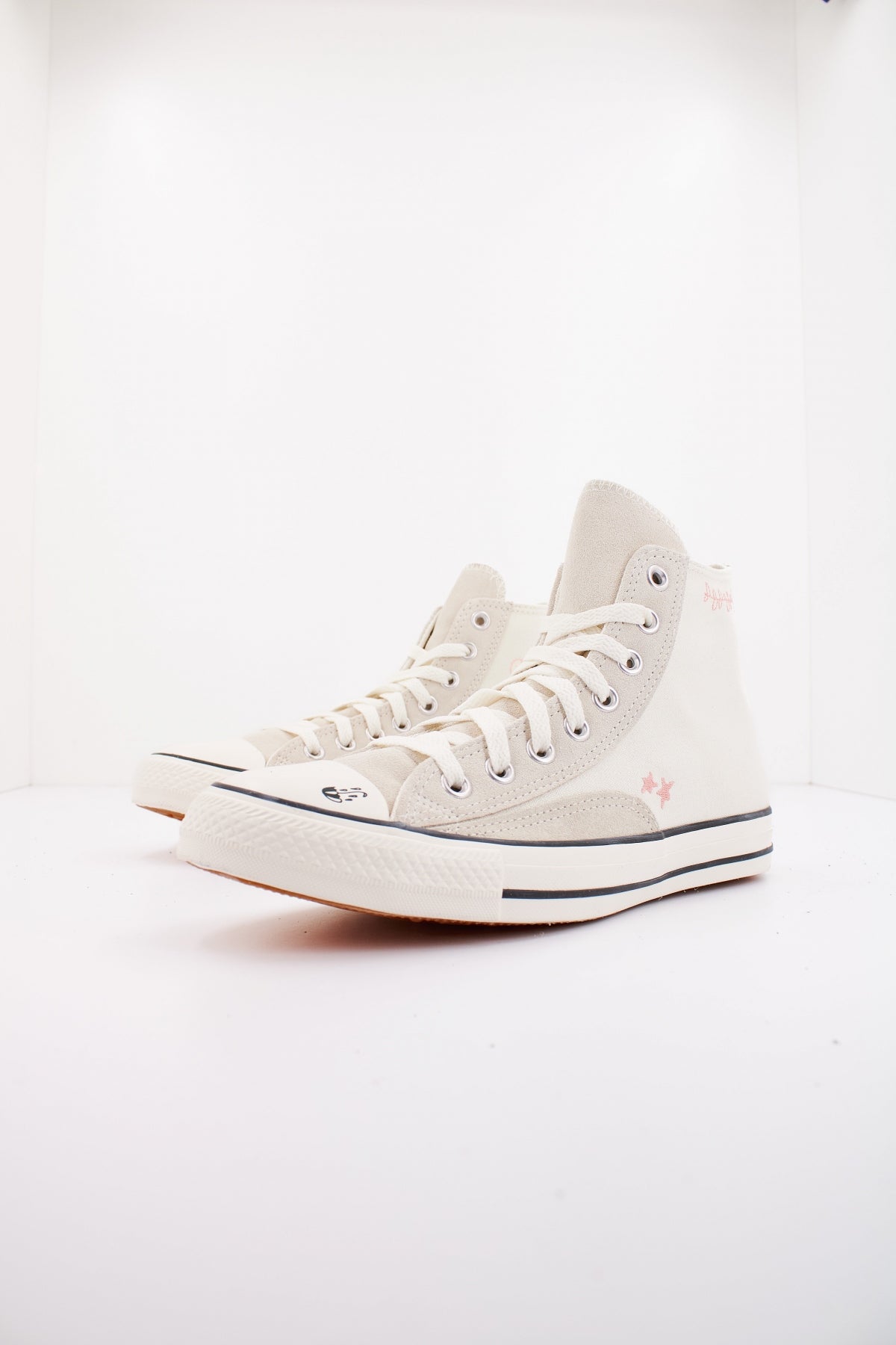 CONVERSE CHUCK TAYLOR ALL STAR en color BLANCO  (2)